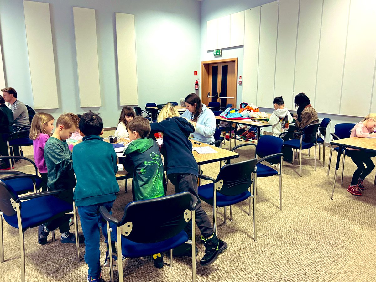 Charlotte Chestnut (she/her) tweet media