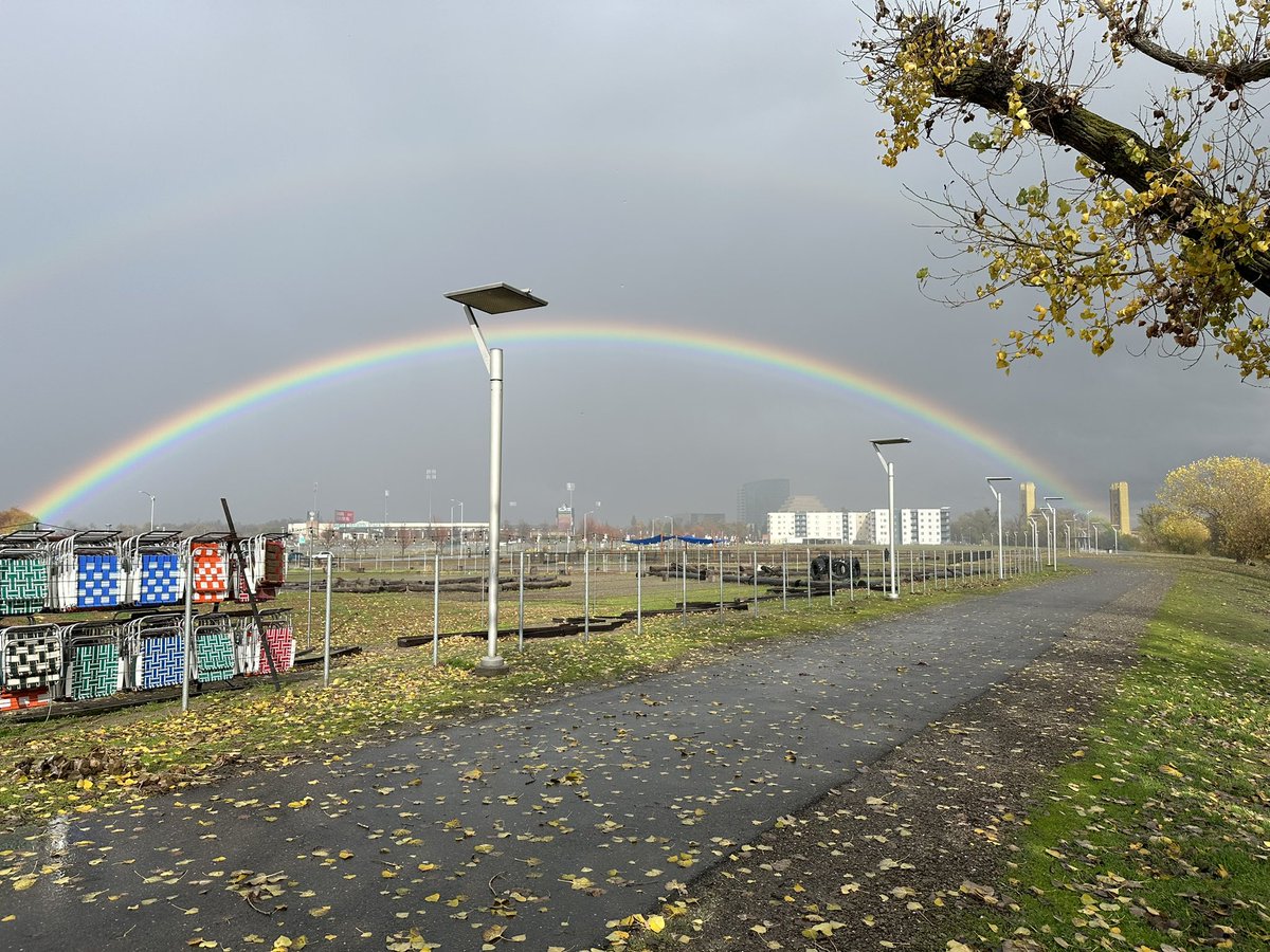 tannerdolby's tweet image. finally saw a rainbow with the full arch visible for the first time 🌈