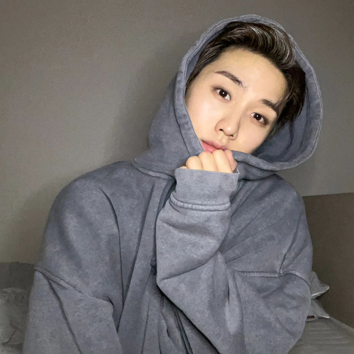 나운 tweet media