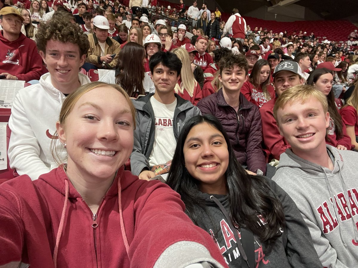 _ximeavila's tweet photo. #RollTide https://t.co/j8gFqzn5kf