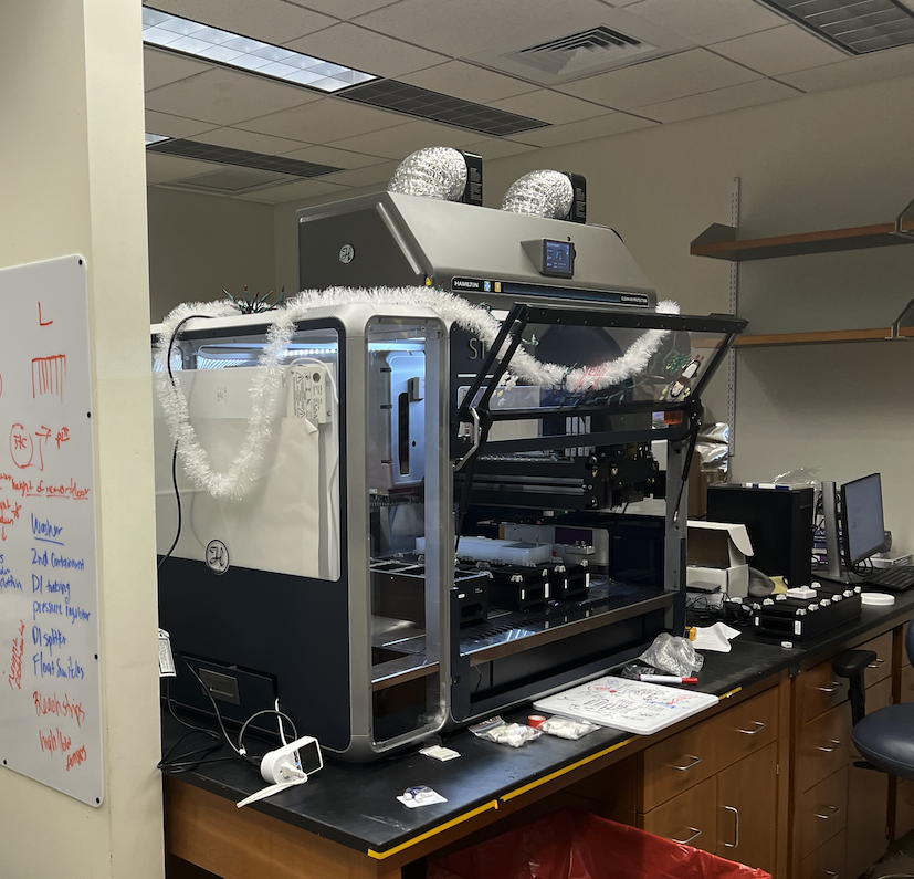 chorye's tweet photo. Folks know I'm the biggest @Northeastern co-op fan &amp; today marks another proud moment!
The @ChoryLab is welcoming our first co-op!! Ben Pyatski, a CE&amp;CS major, joins us from a rich background at the NU Inst. of Exp. Robotics &amp; is ready to tackle the bio frontier! Welcome Ben!👏🤖 https://t.co/ASBb3WhwwT