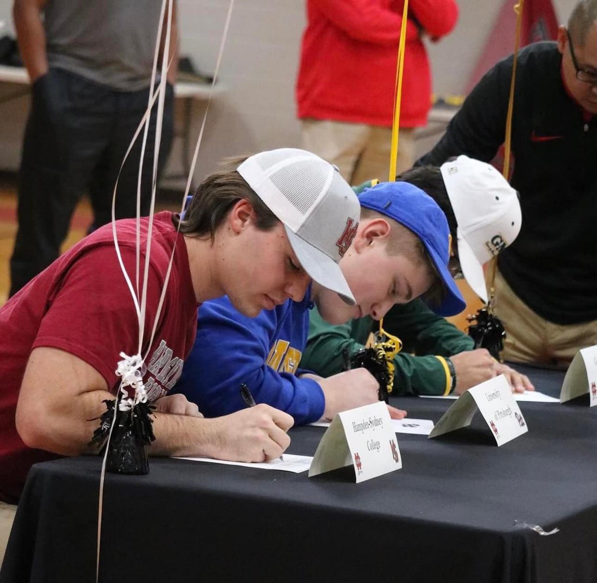 a_baseball34's tweet photo. Signing day was great. Thank you friends and family for being there. Thank you Coach Lawrence for the kind words and Ms. Schaffer for the great bio. https://t.co/v5tqde4lg3 https://t.co/BhFn4b1zUi