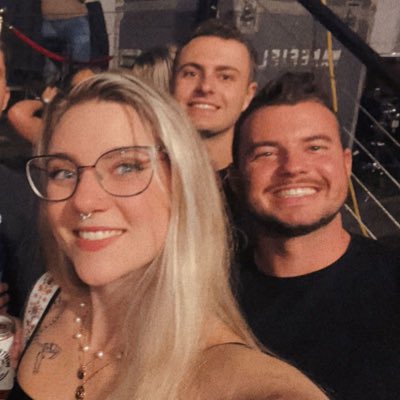 itsroobaby's tweet photo. #NewProfilePic https://t.co/bgVOs2L6A7
