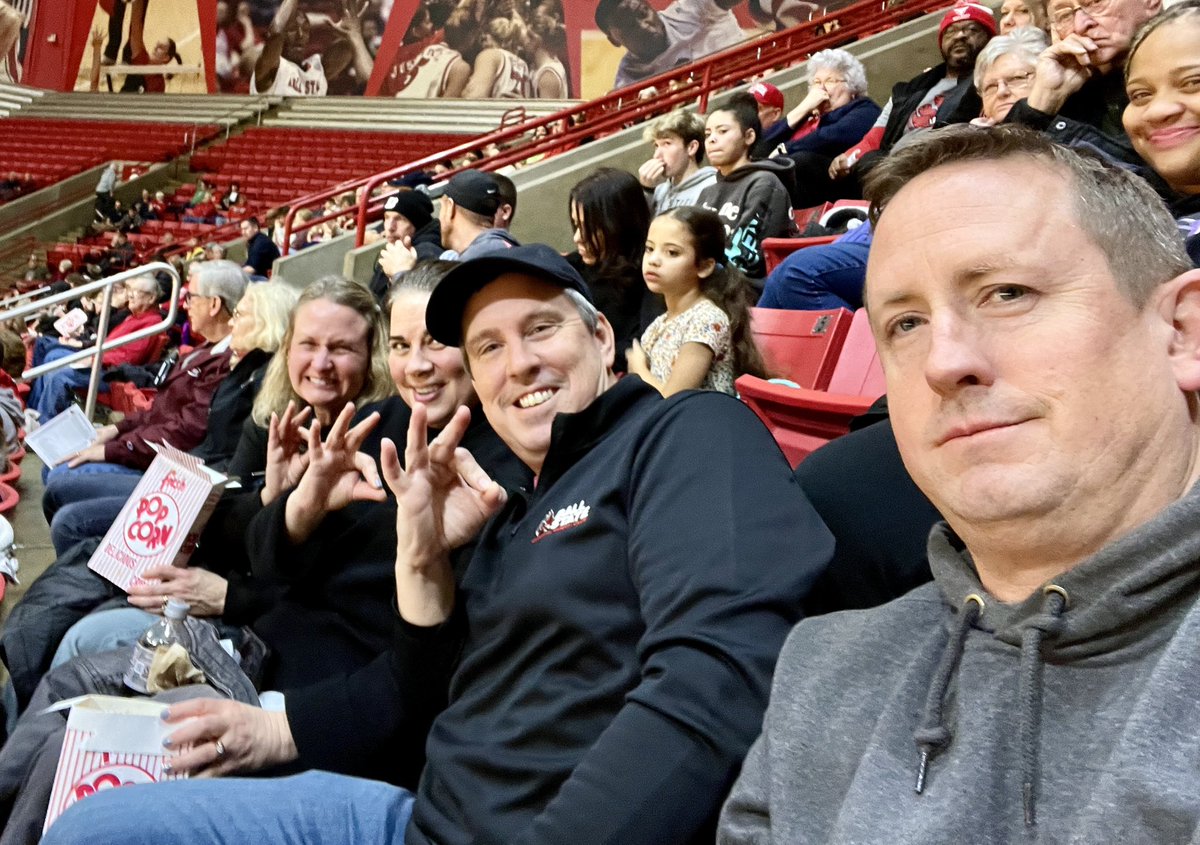 Fox Marketing Group tweet media