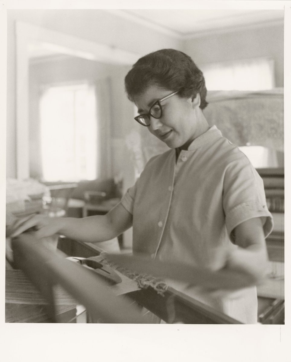 Fiber artist Kay Sekimachi studied silk screen printing and watercolor painting at California College of Arts and Crafts (CCAC). When she found students in the CCAC weaving room in 1949, Sekimachi used her remaining savings to purchase a four-harness loom. #KaySekimachiWeaving