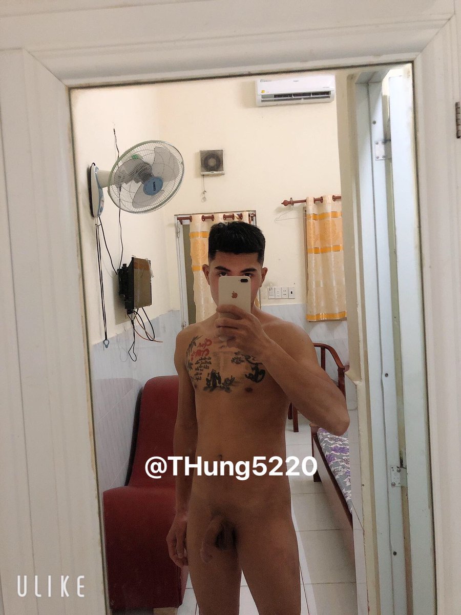 Hùng tweet media