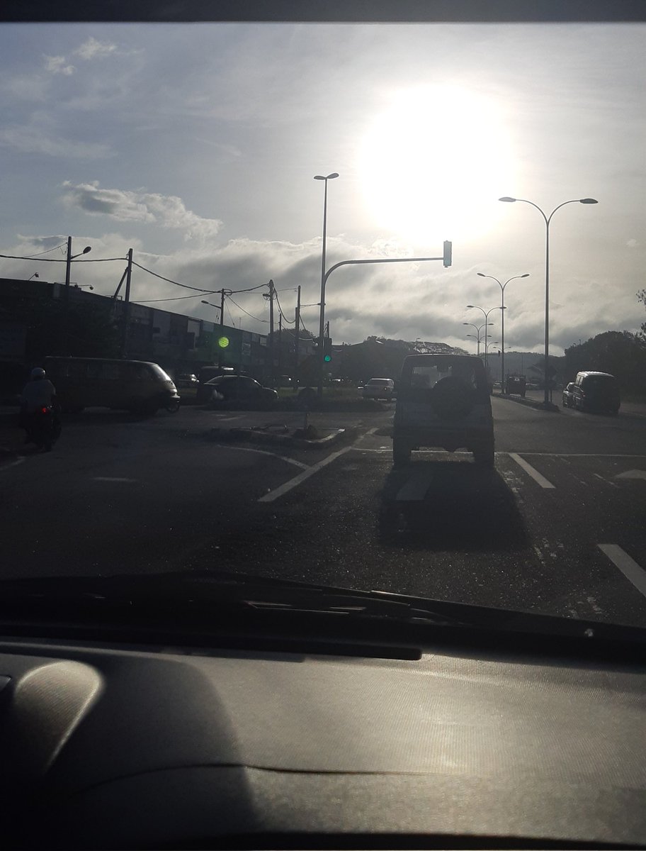 morg_dr's tweet photo. 10/2024

Terang nau cahaya matahari pagi ni. Betul2 blinding lights ni https://t.co/8jpkgGy0zm