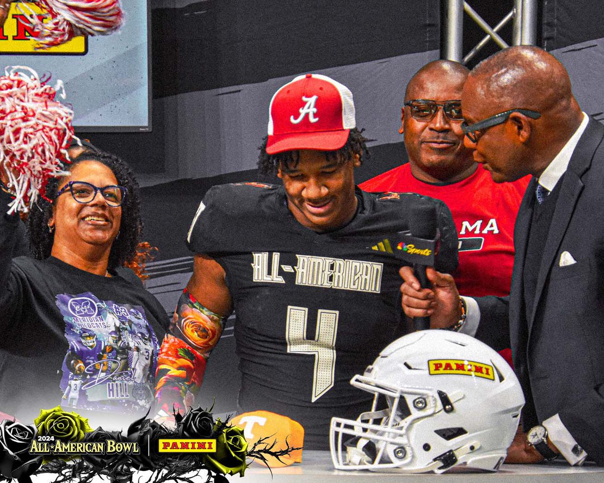 AABonNBC's tweet image. Tuscaloosa is Next  🐘 

#RollTide 

#AABCO2ON4TION 👑🌹🏈

#AllAmericanBowl 🇺🇸 @PaniniAmerica