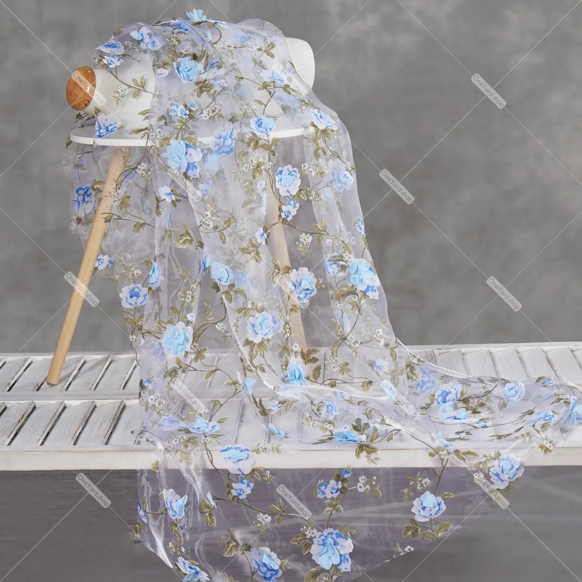 oneyard_fabric's tweet photo. 3D blue flowers embroidered, blue and olive floral printed organza dressmaking fabric by the yard. Fairytale blue floral organza material for making fairy dresses, decorations, and more.
#Fabric #3DFlower #Floral #Dressmaking #Organza #Material #OneYard
https://t.co/hYM6qr0QKW https://t.co/nGigkDMJz1