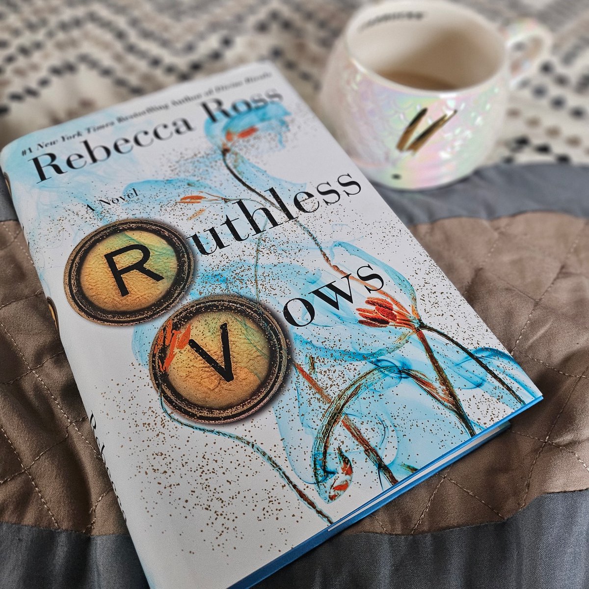 2024 has already seen me stressed, overstimulated, and crying - but I've already finished 3 (2 &amp;1/2) books so that's something, right? 🤷🏻‍♀️ #Reading #BookTwt #Reader #MomsWhoRead #FantasyRead #Coffee