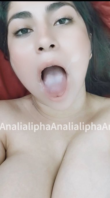 Mi amor aquí te dejo el link de mi telegram aquí subo adelantos de onlyfans y Pornhub ????? #RT si quieres