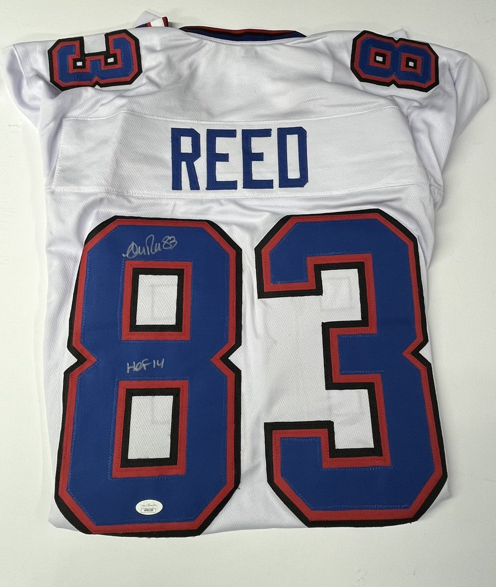 Frame_716's tweet image. Giveaway time!

Predict the score of this weekend’s Bills vs. Steelers game and win this signed Andre Reed custom jersey!  For a tiebreaker, also post how many rushing yards Josh Allen will have (closest without going over).
