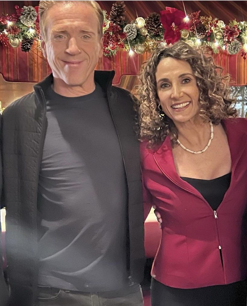 FanFunDamian's tweet photo. We have tons of photos! Join us in visiting BTS moments from #Billions Season 7: https://t.co/PeqCH7la1x #DamianLewis #BobbyAxelrod #PaulGiamatti #ChuckRhoades #CoreyStoll #MikePrince #MaggieSiff #WendyRhoades #AsiaKateDillon #DavidCostabile #KellyAuCoin #DanielKIsaac https://t.co/8osqDrqfgI