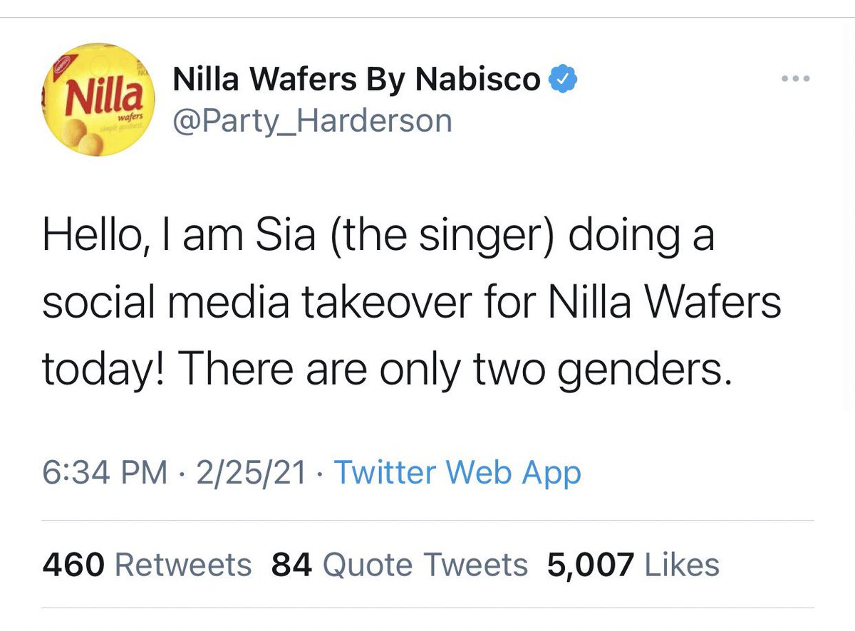 strawbchocoroom's tweet photo. patti harrison nuking her account by pretending to be nilla wafers/nabisco/sia  and tweeting about being transphobic https://t.co/9oRGit0TWa