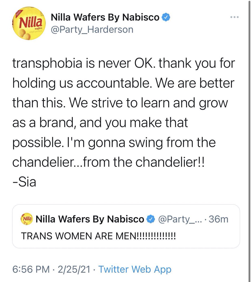 strawbchocoroom's tweet photo. patti harrison nuking her account by pretending to be nilla wafers/nabisco/sia  and tweeting about being transphobic https://t.co/9oRGit0TWa