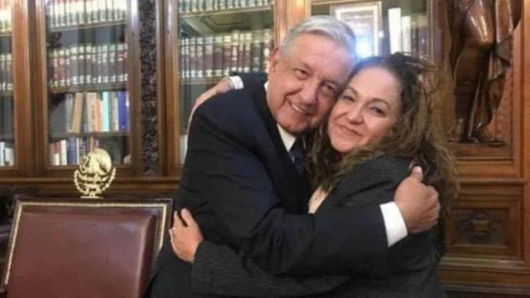 MaxKaiser75's tweet photo. Esta señora confesó abiertamente un grave y multimillonario delito electoral para favorecer a la campaña de Claudia, en un medio del obradorato, y todo mundo parece tranquilo y acostumbrado a la asquerosa y pública corrupción del obradorato https://t.co/m7dHBoC6mK