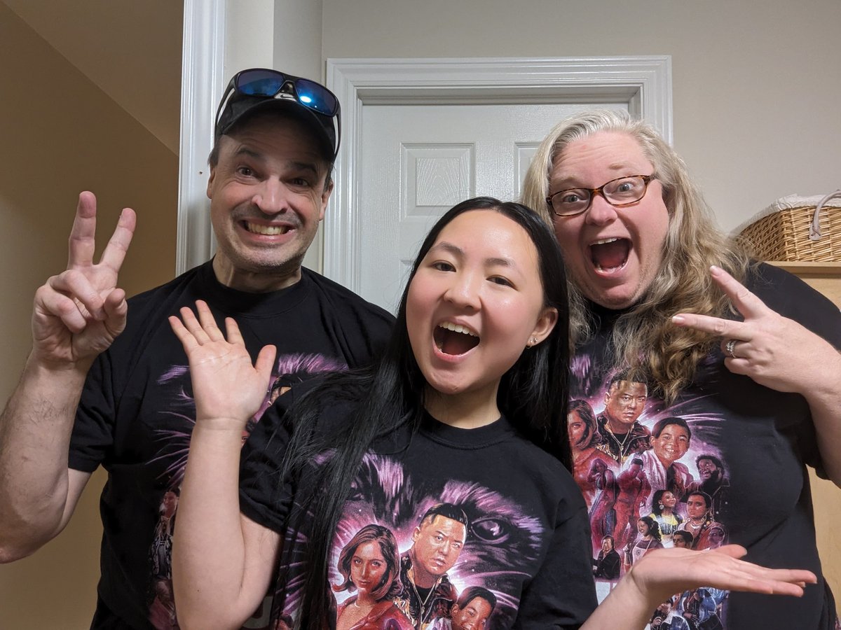 refereefan's tweet photo. No more sleeps before the season premiere of @runtheburbs on @CBC and @cbcgem!  Thanks @andrewphung for the cool swag!!!  We love our amazing new T-shirts!

Go, go, Season 3!!! (Perhaps 3's would have been more appropriate than peace signs, but I digress...) 

We ❤️ @CBCComedy https://t.co/UEef985OkV