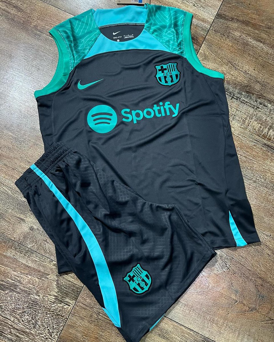 daruaimports021's tweet photo. O BRABO DA NIKE!🏌🏽🤯🔝🔥 https://t.co/DFS9U833Di