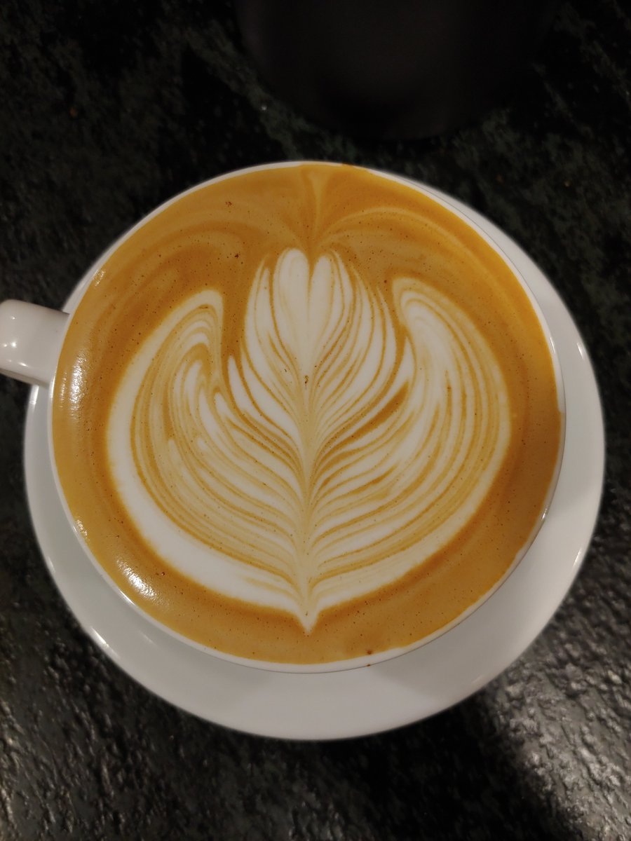 Timanth's tweet photo. Latte art retrospective part 2/2. And here are the best 4 pours of the year. I pretty much did nothing but Rosettas day in and day out for the majority of this year with an occasional Tulip, and I still don't feel like I've come close to mastering it. But still, improvement! https://t.co/1EG9jvORc4