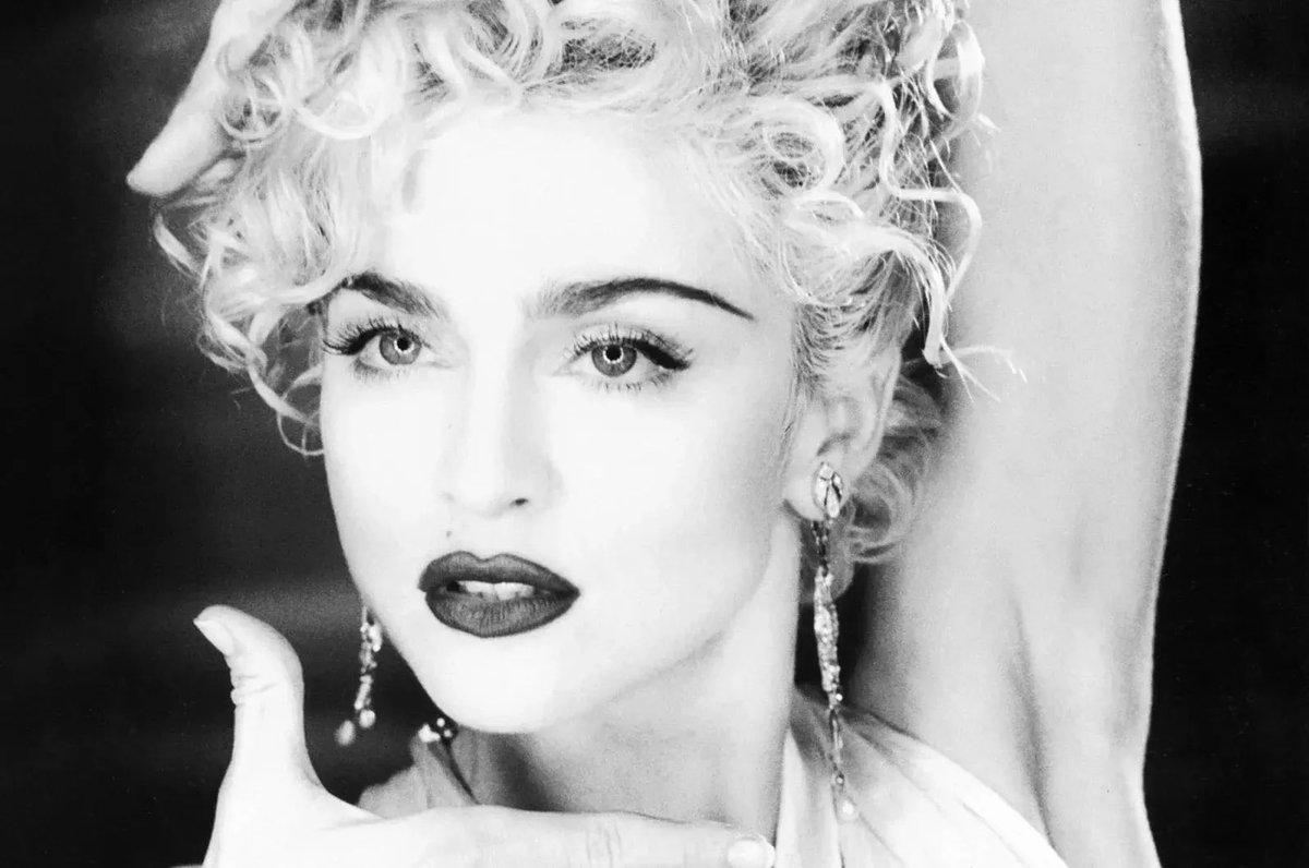 PopBase's tweet photo. Ariana Grande’s comeback single ‘yes, and?’ interpolates ‘Vogue’ by Madonna, US Radio Updater reports. https://t.co/d8DqzPVUdF