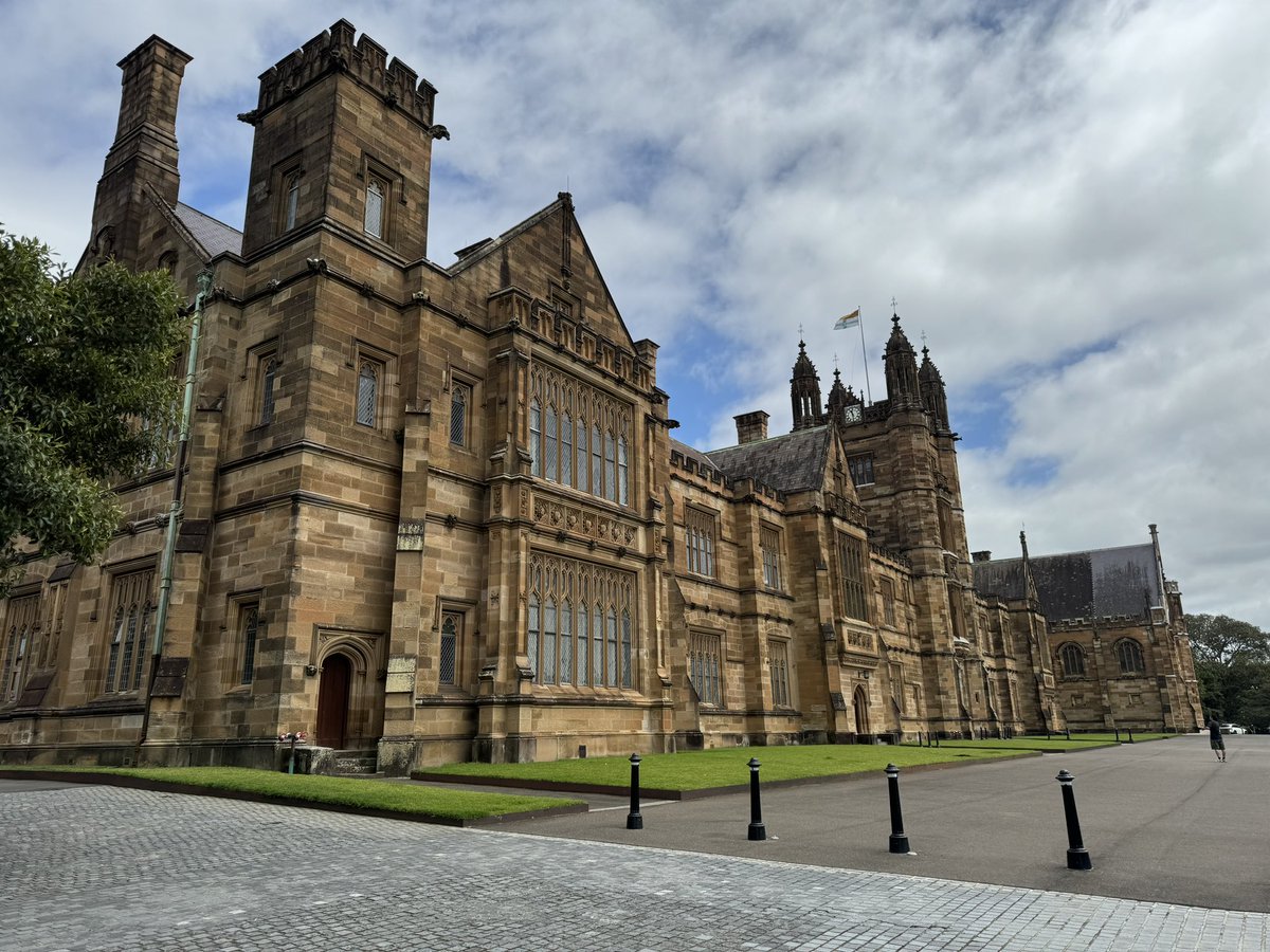 Khoon Lim tweet media