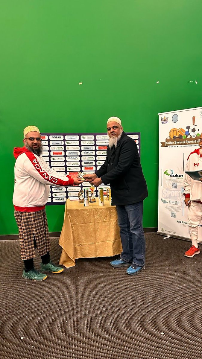 Bohras_Canada's tweet photo. Exciting times in #Calgary as the @Dawoodi_Bohras hosted a Men's Doubles Badminton Tournament, bringing together ten teams to showcase their skills &amp; sportsmanship as part of the community's 2024 Sports Festival. Thank you to the sponsors &amp; congratulations to the winning teams!🏸 https://t.co/p2bFIGnjpg