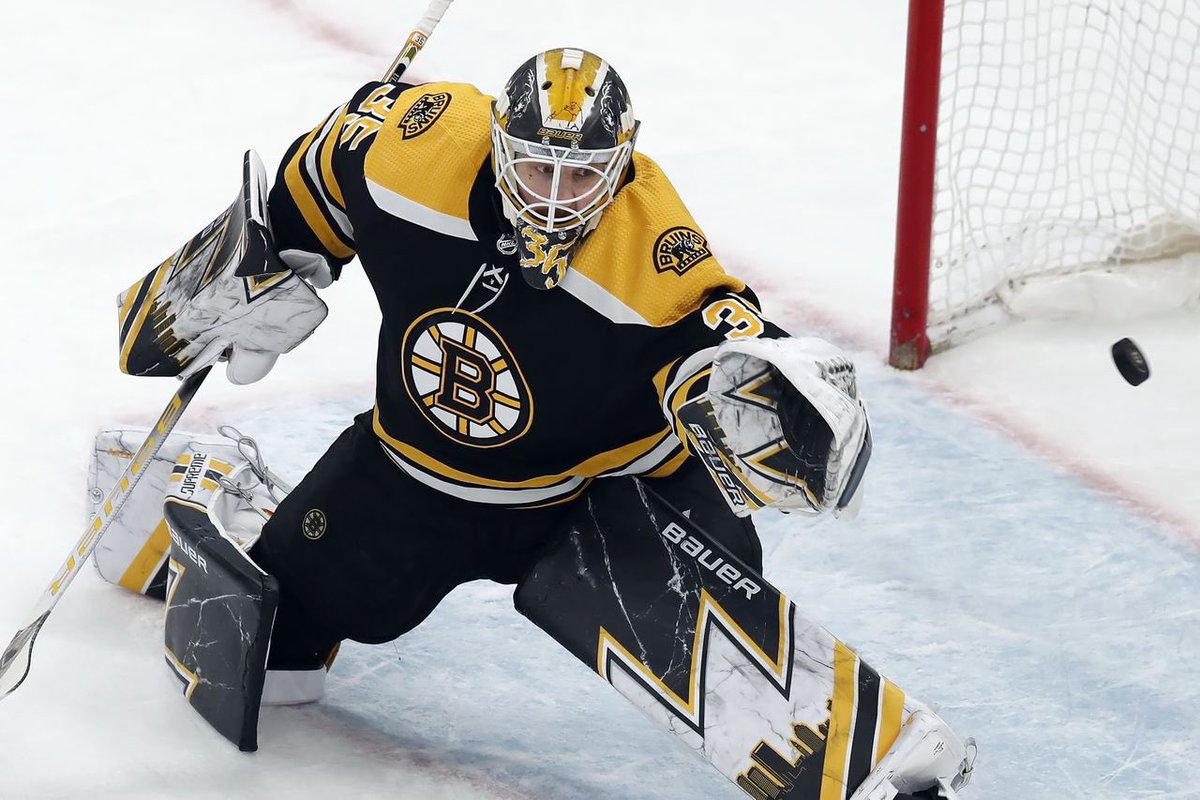 BlackNGoldPod's tweet photo. Good Tuesday Evening Everybody!! The Bruins will look to bounce back after last night’s loss in the Shootout as they are in the desert to face the Arizona Coyotes!! Starting in net for the B’s… #35 LINUS ULLMARK!! #NHLBruins #BOSvsARI https://t.co/7V1IF3IbA9
