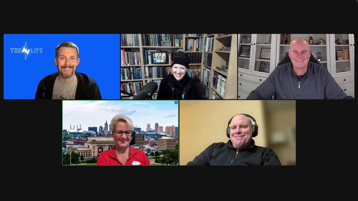 WrittenByMurphy's tweet photo. What is happening?? It's a new year and we are back living the AV life
#avlifepodcast #avtweeps #Hetma
@AVReneeKC @JosiahWay @TVanWoeart @therichventura https://t.co/7SS8lWxjvL