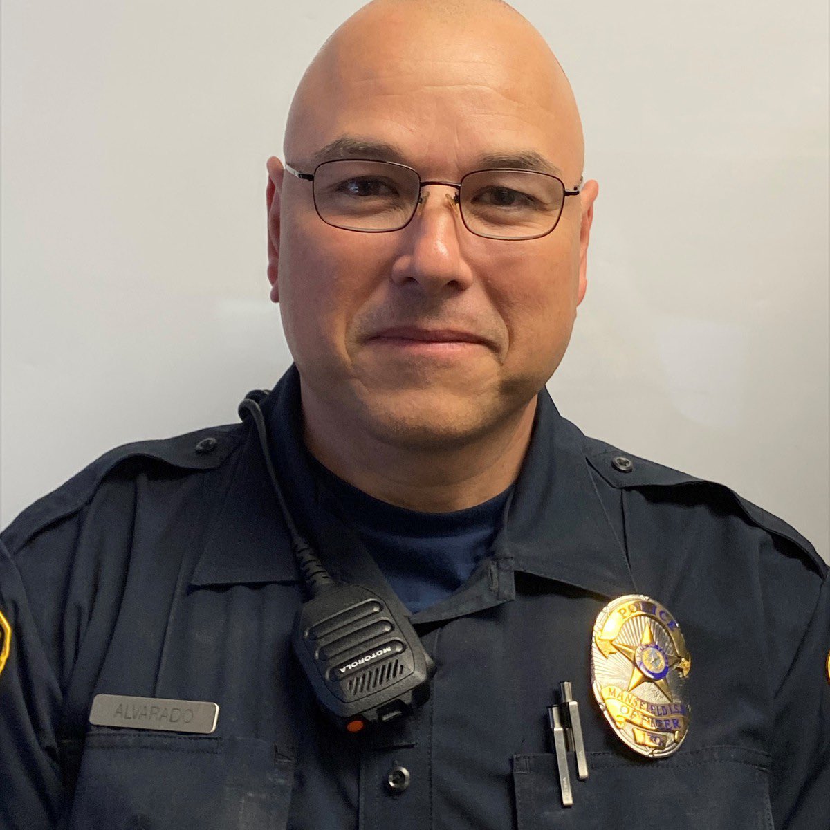 We are so grateful for your commitment and sacrifice on this National Law Enforcement Day. Your unwavering dedication keeps our school community safe. Thank you Officer Alvarado! #LawEnforcementDay #SafetyFirst #TheDSLAWay #LeadingTheCharge