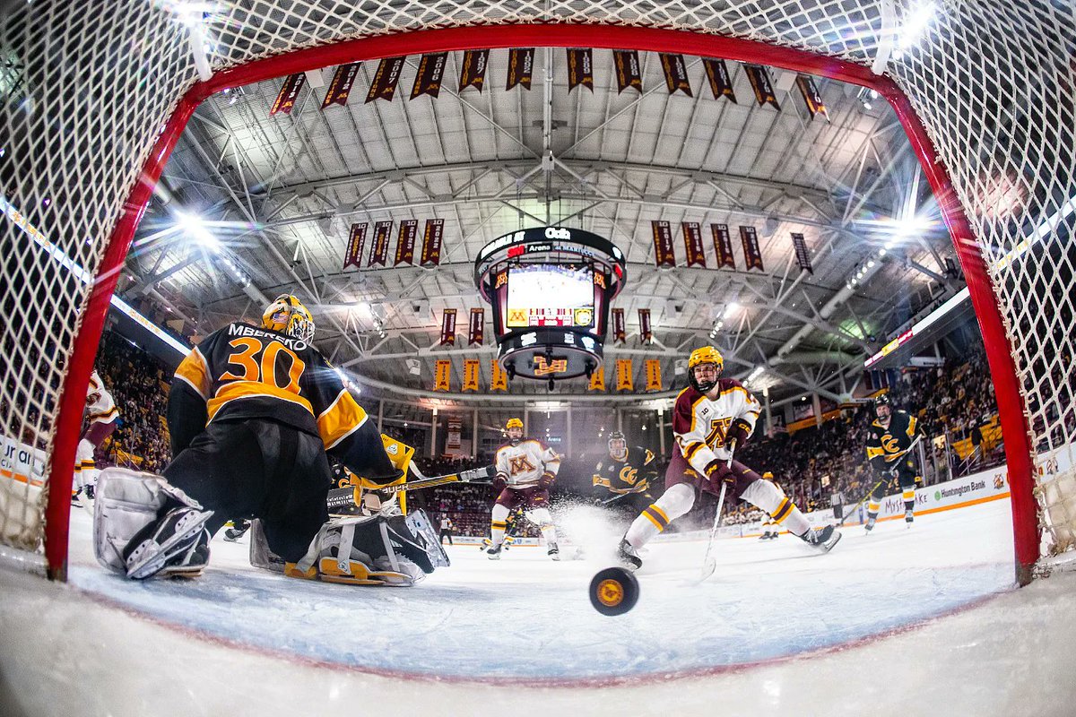 Successful netcam with @GopherHockey and Colorado College
#Gophers #PrideOnIce