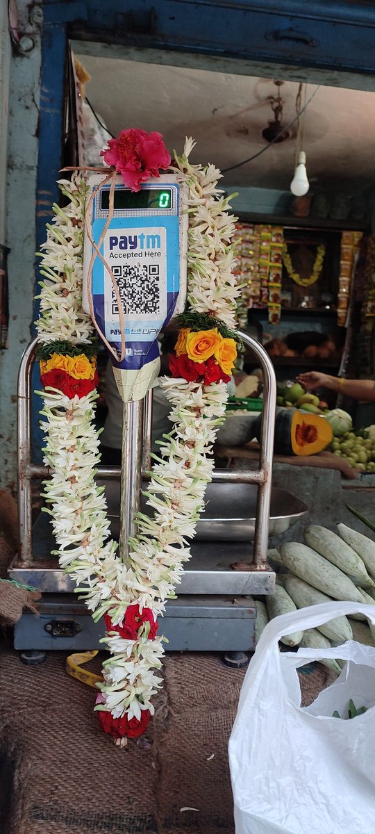pmanickam's tweet image. That's India forever!
@Paytm pooja bhi karo! #paytm #payrespect
