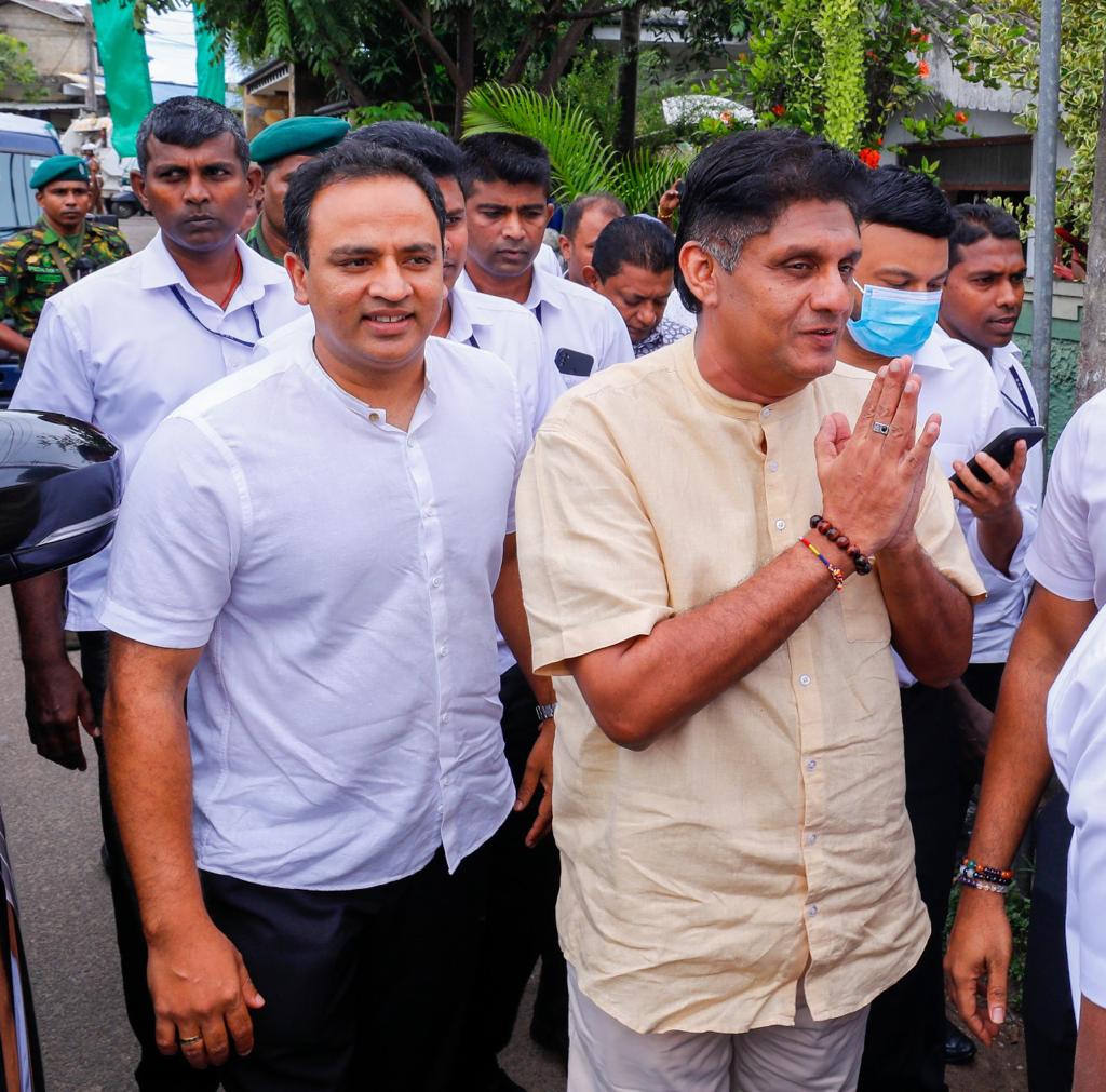 rajakarunahs's tweet photo. මීගමුව, මංකුලිය සාන්ත අන්තෝනි විද්යාලයට ගරු විපක්ෂ නායකතුමන්ගේ සහභාගිත්වයෙන් "සක්වල" 63 වන පියවර යටතේ සුහුරු පන්ති කාමර සහ උපකරණ ලබා දීමේ වැඩසටහන පසුගිය ජනවාරි මස 09 වන දින පැවැත්වුණා.
#HarshanaRajakaruna #SajithPremadasa #Sakwala #SriLanka #SJB #minuwangoda #Negambo https://t.co/3lCTRC8lnT