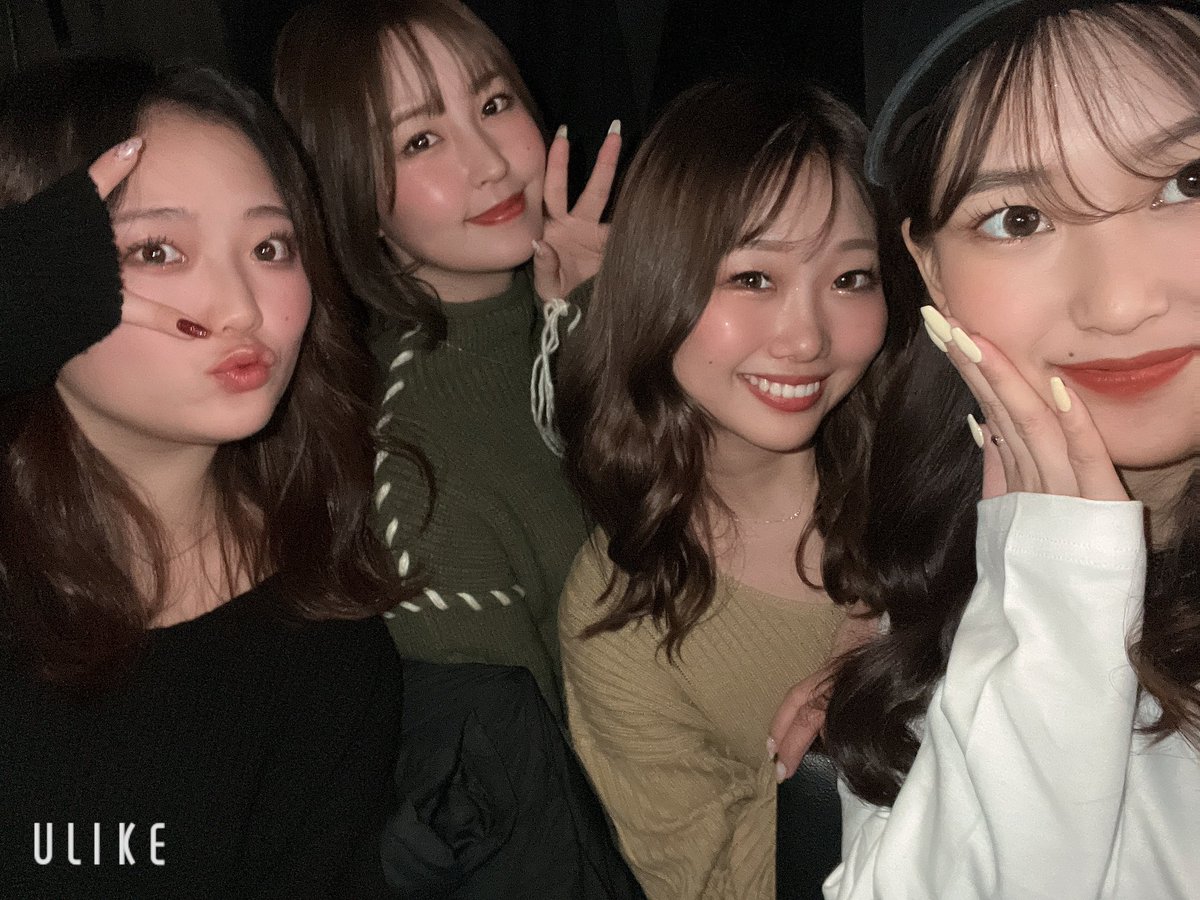 19F_II00IIIII's tweet photo. クリスマスから年末にかけて楽しかったぁ https://t.co/znI2m5BghS