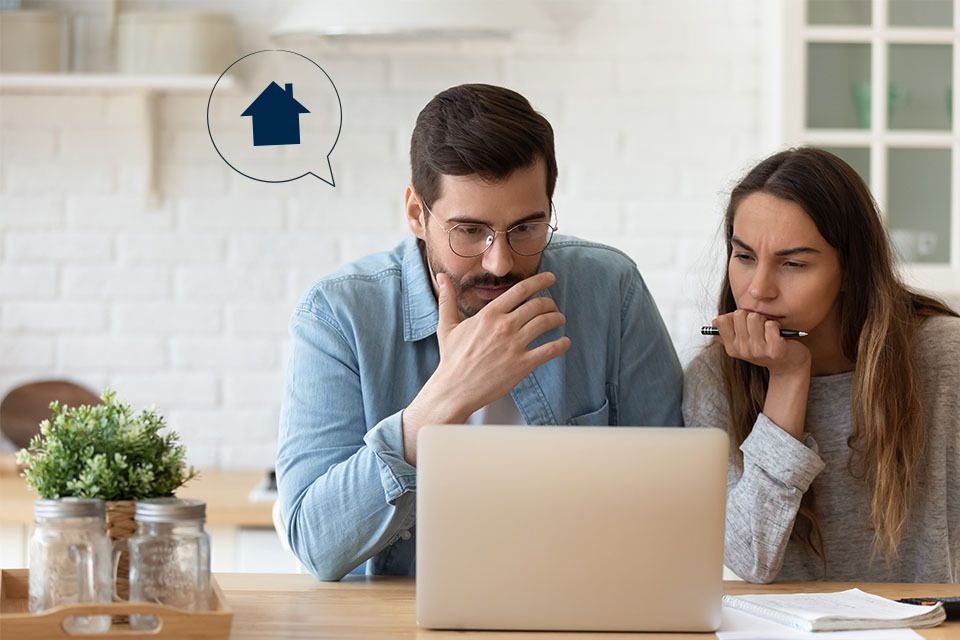 RevalAgents's tweet photo. Considering joining the #realestate game but struggling to save up a decent deposit? 

We’re here to assist you in making an informed decision about no deposit home loans and examining the pros and cons of securing a #property without a #deposit.

https://t.co/0wnjfjEVHn https://t.co/8oZjUSGYKP