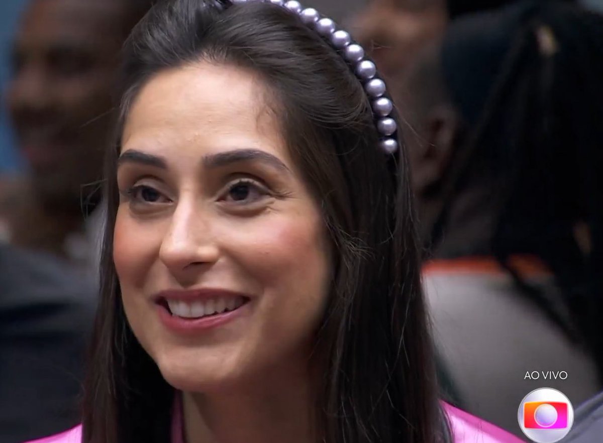 Tadeu: “Você sabe dirigir, Ane?”

Ane: “Eu tenho carteira. Saber dirigir é outra coisa!”

#BBB24 🗣️