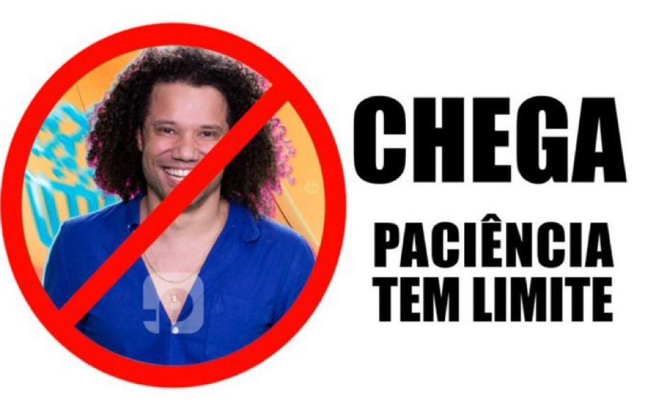 TIA DA MERENDA VEM FAZER STROGONOFF DE SALSICHA AQUI FORA