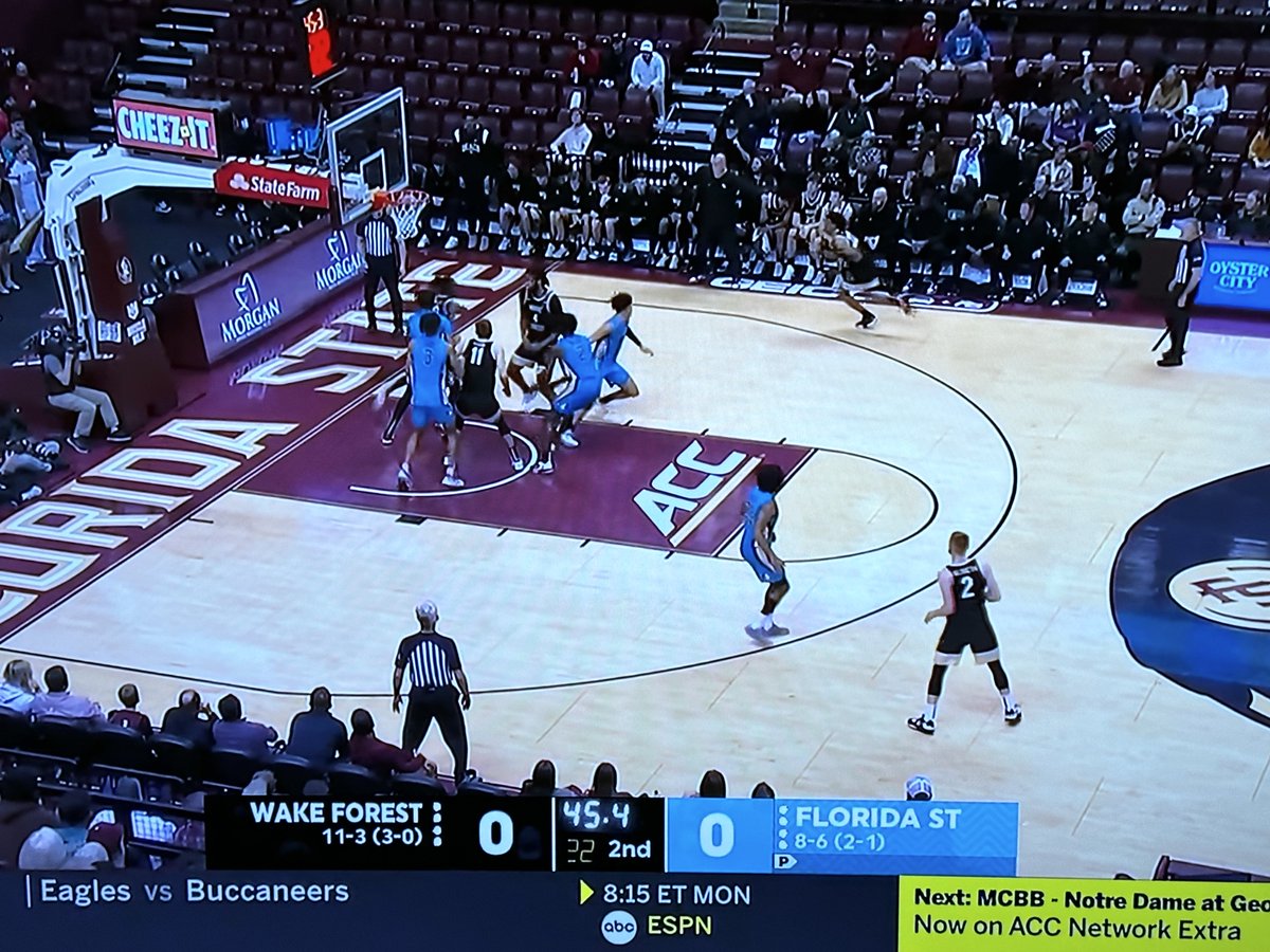 Mr_Char1955's tweet image. @theacc ⁦@WakeMBB⁩ ⁦@FSUHoops⁩ 

It’s hard to believe this late in the basketball game and the score is 0-0! #ACCNetwork