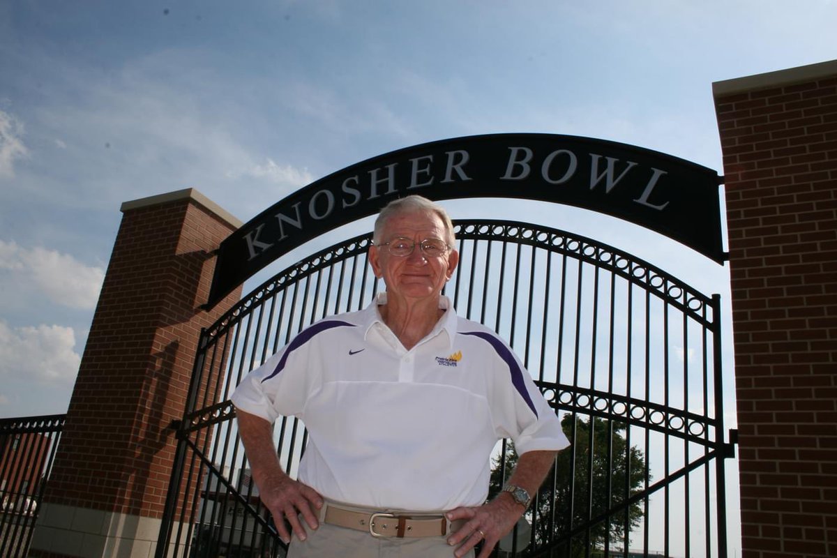 Knox Prairie Fire tweet media