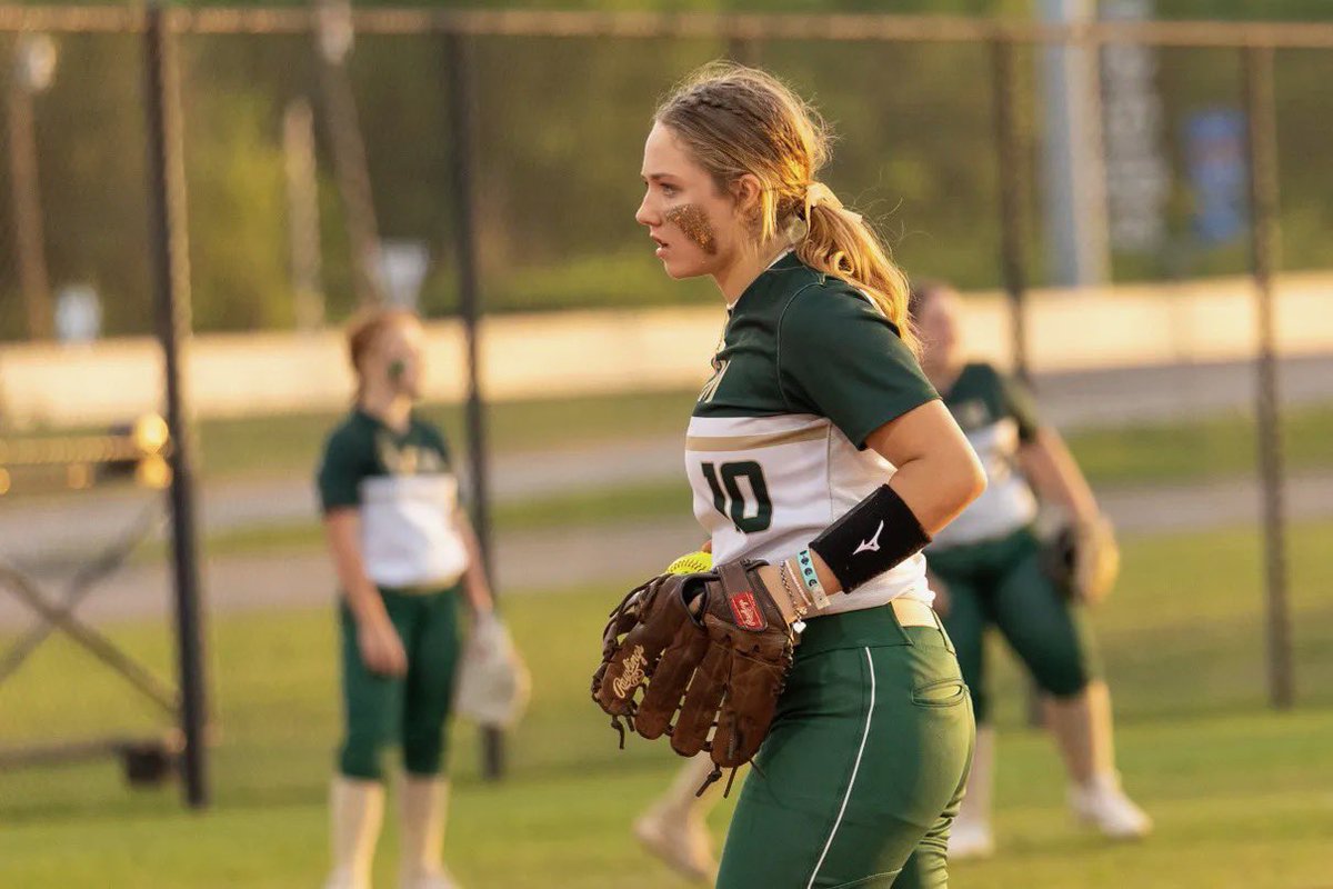 It's nearly that time! I can't wait to see what my sophmore season has in store! Lets go bears!