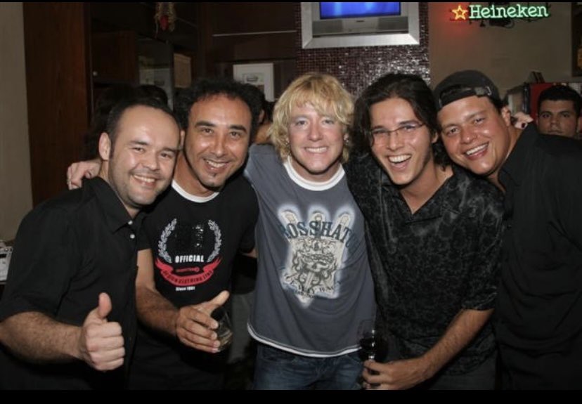 RIP <a href="/JamesKottak/">James Kottak</a>, descanse em paz🙏🏽