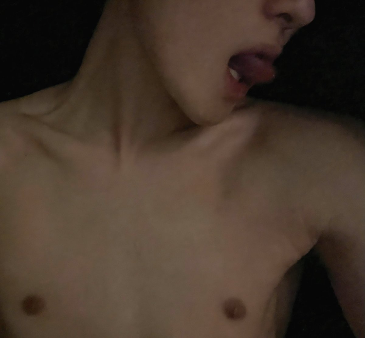 bugddd's tweet photo. 早啊 https://t.co/UA8czXwHN1