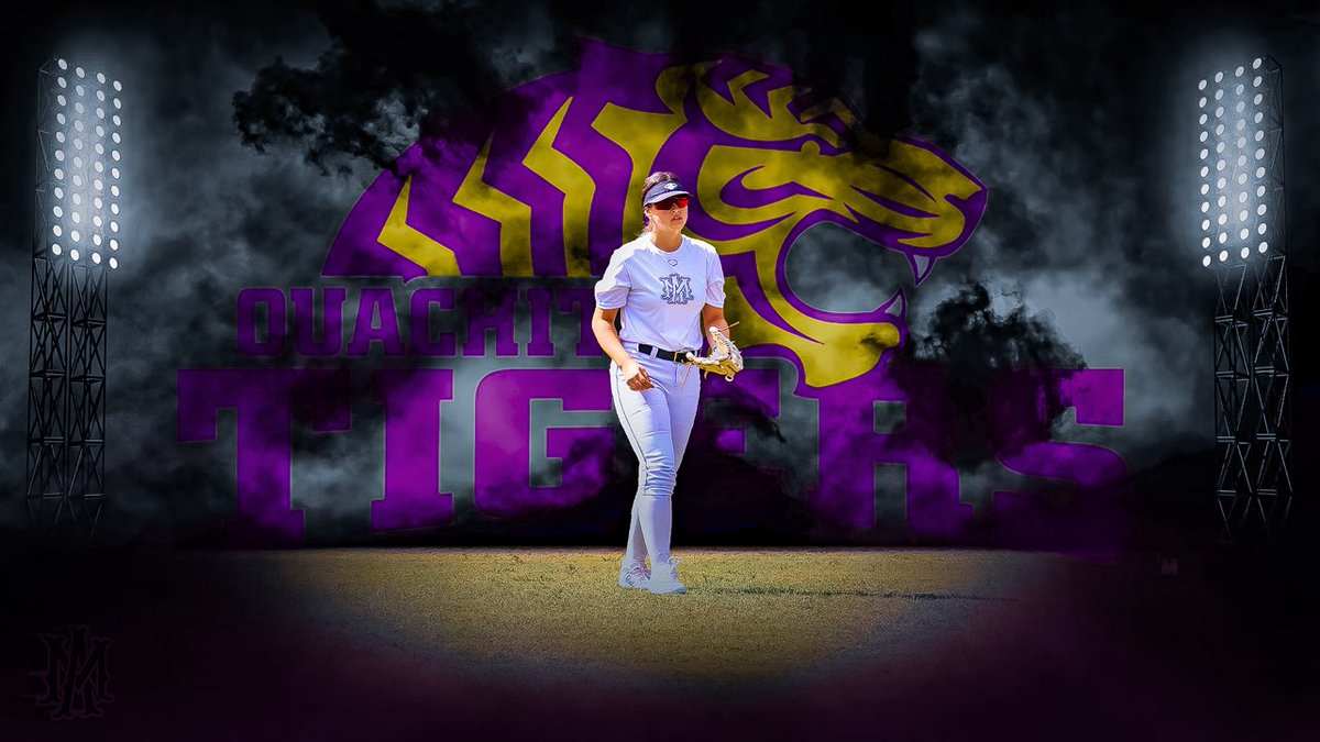 AMNTX18u's tweet photo. #AMNTXRFAMILY join me in wishing 2024 Rylee Gentzel Aka Runnin Thangs on her verbal commitment to @OuachitaSB #73AndCounting #WeAreWhoWeSayWeAre #WhatWeDo https://t.co/FDEK23WXrv