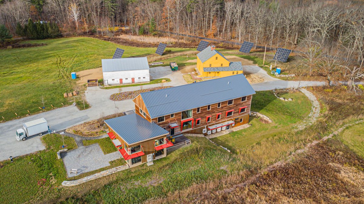 northlandforest's tweet photo. The Mathey Center for People and Nature sits on Burley Farms, a publicly-accessible 238 acres of fields, forests, and wetlands conserved by SELT NH. Featuring Cambia by NFP®, the center serves as SELT’s headquarters &amp; offers a place for nature-based programming and connection. https://t.co/PKPaPQ5xBi