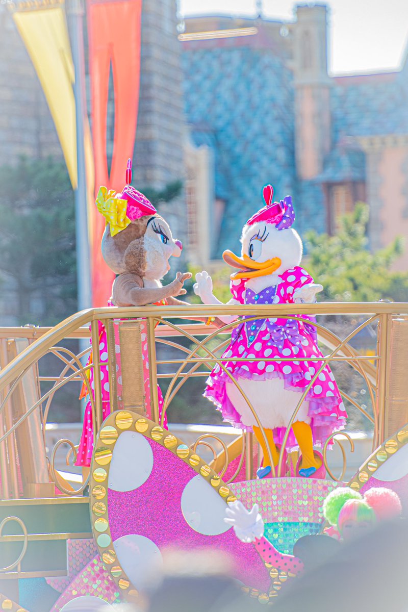 ミニーのパルパルーザ🎀 デイジー、クラリスも負けてません🔥