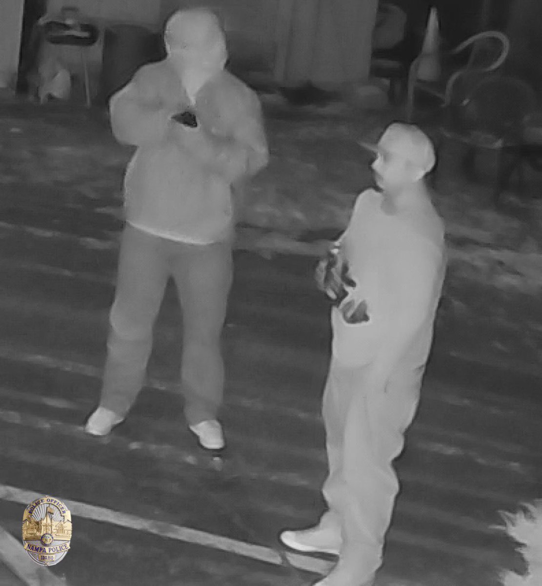 NampaPolice1's tweet photo. #CommunityCrimeFighters we know these photos are not the best quality, but do you recognize either individual?
They were involved in an armed robbery with a knife near the intersection of E Shilo Dr and N Franklin Blvd today at approximately 1:39 a.m. https://t.co/hmT9oovkv0