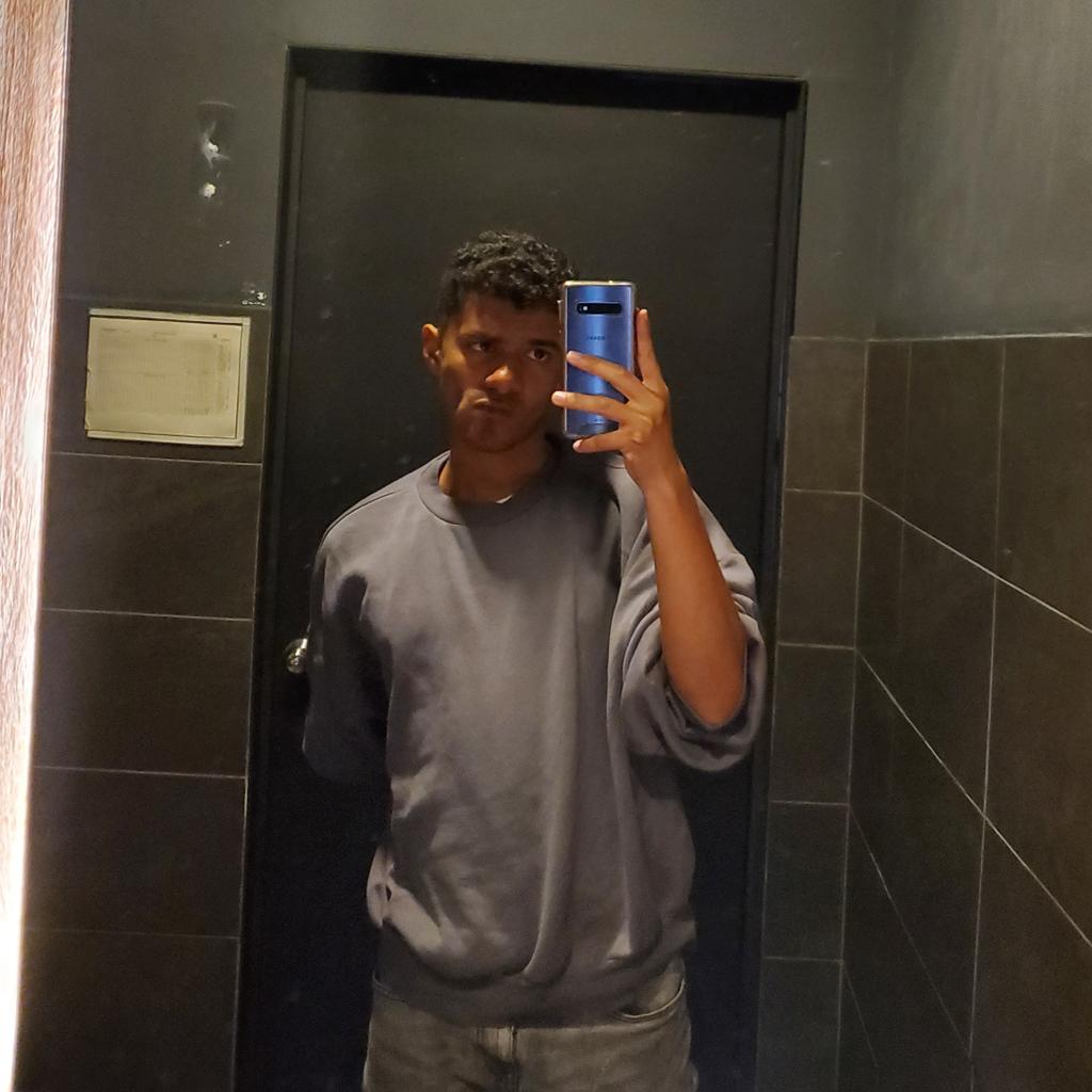 AngelV005's tweet photo. #NewProfilePic https://t.co/NhySYO6hjY
