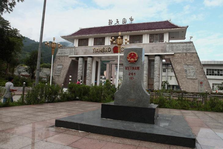 RachelWithrow's tweet photo. Mỉm cười mỗi ngày là chìa khóa giúp bạn giải quyết mọi vấn đề.

Nếu buồn, hãy tự order cho mình một ly trà sữa. 40% hạnh phúc và 60% vui vẻ. https://t.co/7GWnRPM5xA