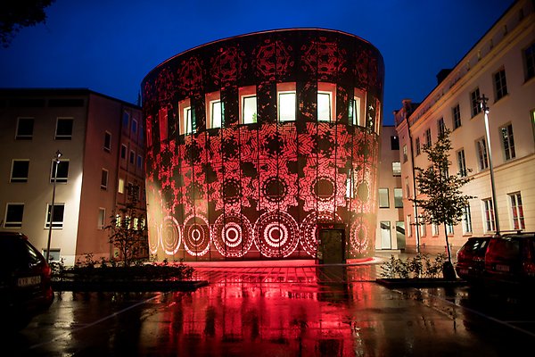 On April 23-25 we organise a National Conference on Computational Social Science (#CSS) in Uppsala, for researchers affiliated with Swedish institutions - more info and application form here: uucsslab.github.io/events/sc2s2-2…