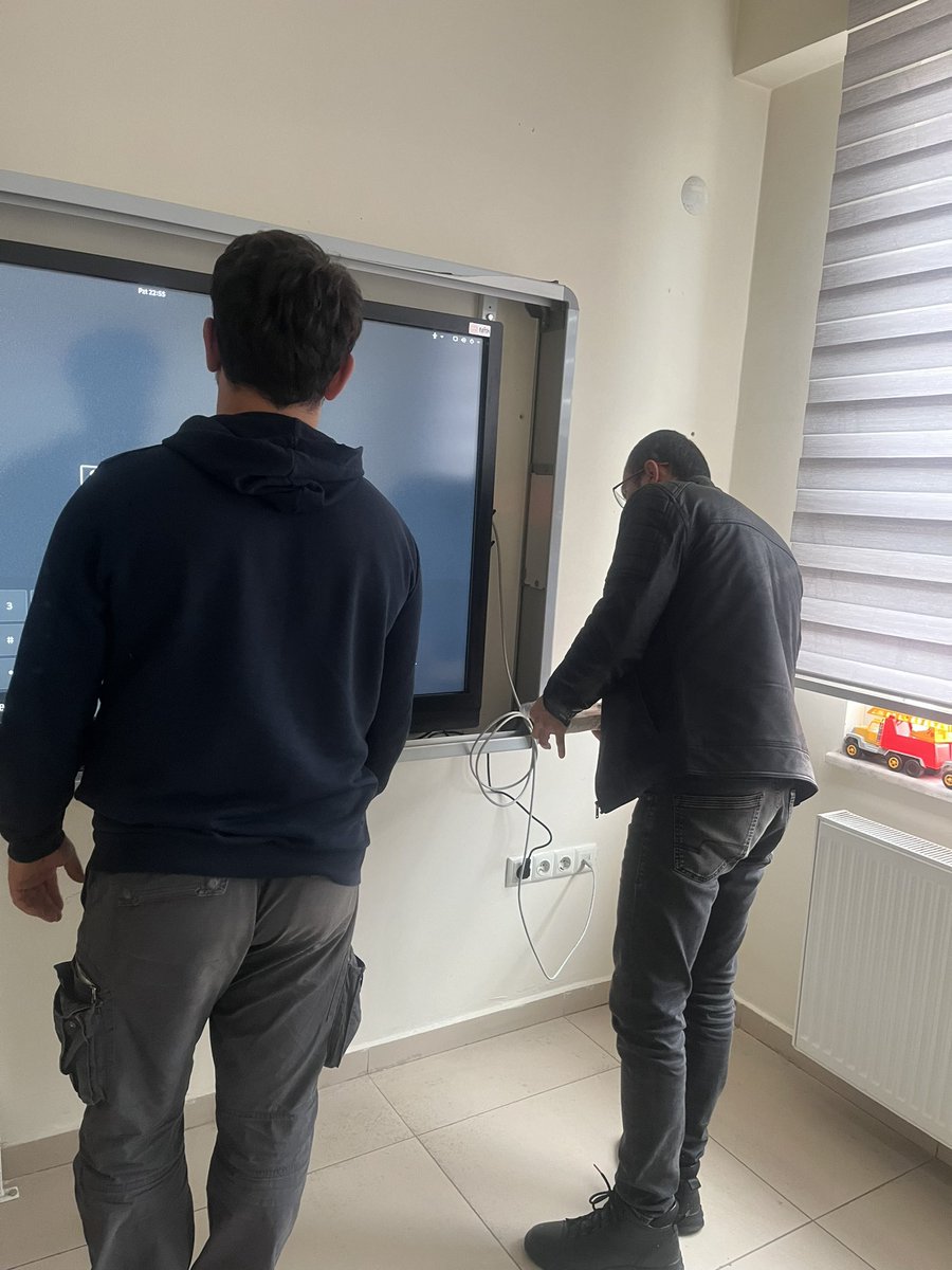 Sinop BT İl Koordinatörlüğü (@btsinop) on Twitter photo Boyabat Özel Eğitim Uygulama Okulu ve Türkeli Helaldı İlkokuku ET kurulumları tamamlanmıştır. <a href="/sinopilmem/">Sinop Milli Eğitim Müdürlüğü</a> <a href="/BoyabatMeb57/">Boyabat İlçe Milli Eğitim Müdürlüğü</a> <a href="/Turkelimem/">Türkeli İlçe Milli Eğitim Müdürlüğü</a> <a href="/Helaldiilkokulu/">Türkeli Helaldı İlkokulu</a> Boyabat Özel Eğitim Uygulama Okulu ve Türkeli Helaldı İlkokuku ET kurulumları tamamlanmıştır. <a href="/sinopilmem/">Sinop Milli Eğitim Müdürlüğü</a> <a href="/BoyabatMeb57/">Boyabat İlçe Milli Eğitim Müdürlüğü</a> <a href="/Turkelimem/">Türkeli İlçe Milli Eğitim Müdürlüğü</a> <a href="/Helaldiilkokulu/">Türkeli Helaldı İlkokulu</a>