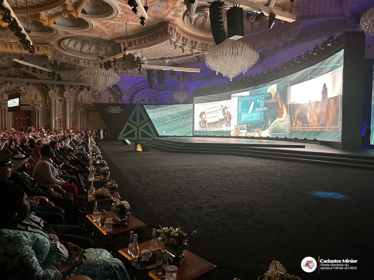 CadastreMinier's tweet image. 📍#Riyad Jour 2 🗓️@FutureMineral Forum
Cérémonie d’ouverture 🚀💎 avec le Mot du Ministre de l’industrie et des ressources minérales @mimgov. 
Deux sessions importantes sont prévues pour la #RDC🇨🇩 : vitrine pays par M. Dieudonné-Louis Tambwe, CoordAT #CTCPM et la valeur ajoutée